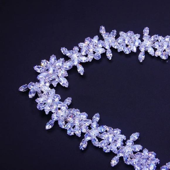 Bridal Crystal rhinestone shoulder necklace chain - Picture 3 of 6